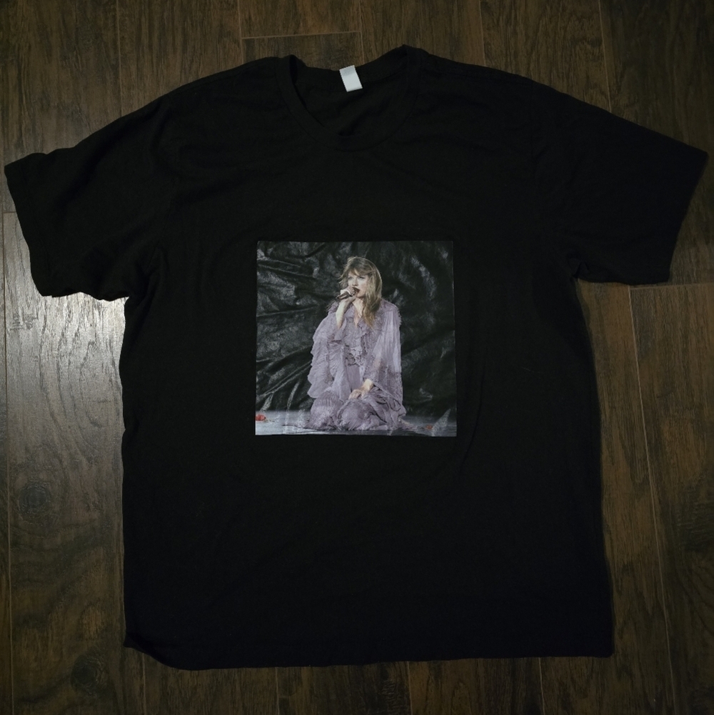 Taylor Swift Folklore Shirt 2XL - Picture 2 of 4